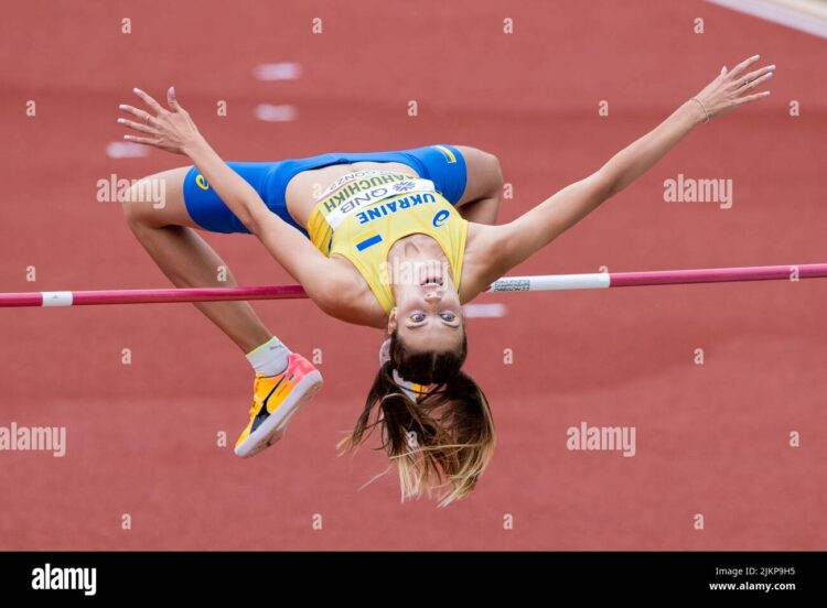 yaroslava oleksiyivna mahuchikh feet 3