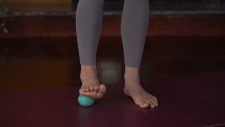 yoga with kassandra feet