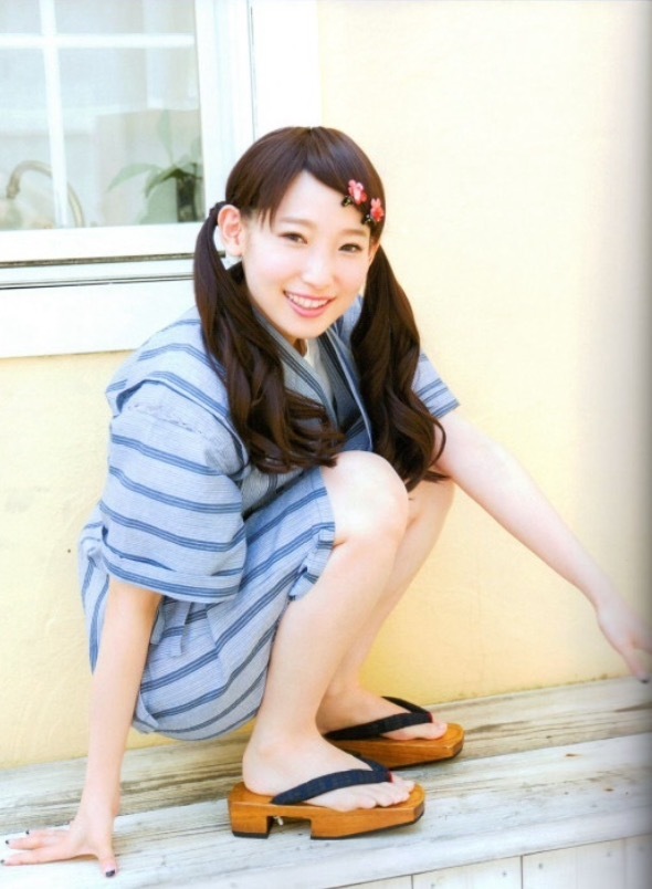 yoshino nanjo feet