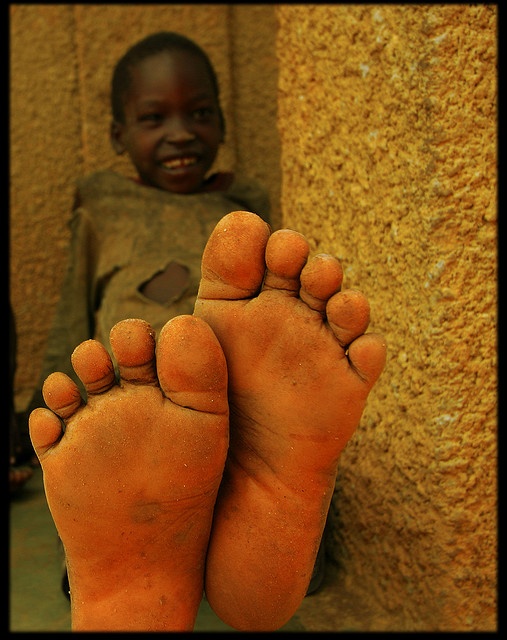 young africana feet 4