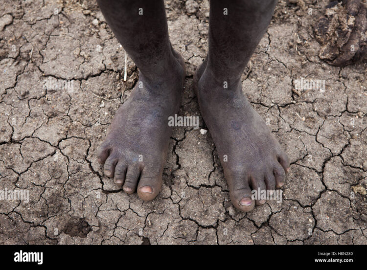 young africana feet