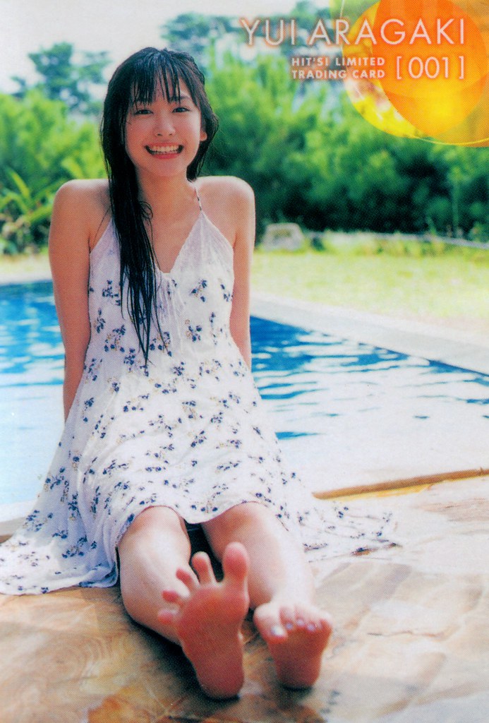 yui aragaki feet 1