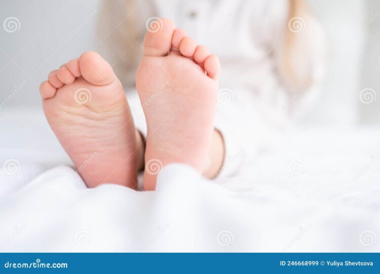 yuliya baby feet 5