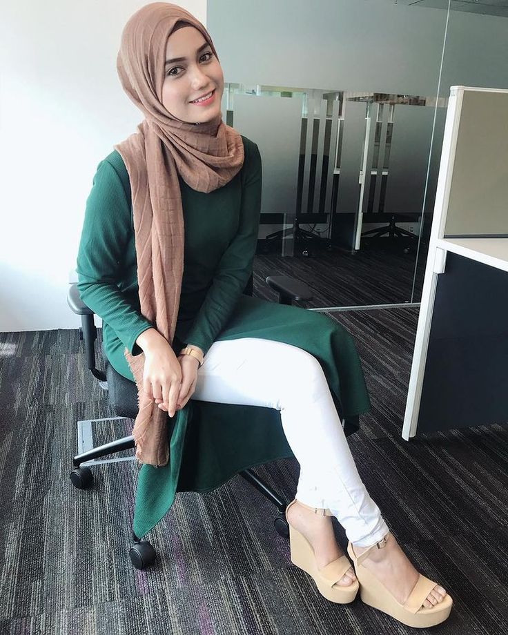 yuna zainal feet 5