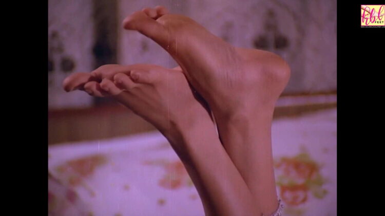 zarina wahab feet 1