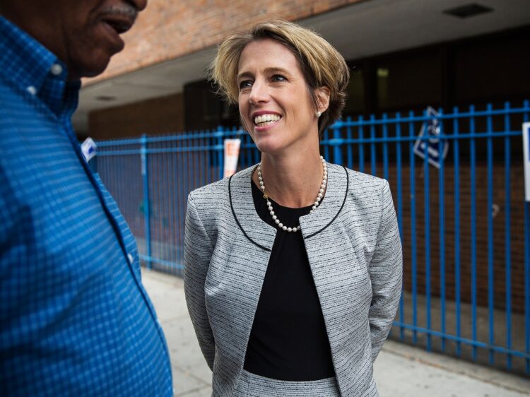 zephyr teachout feet 2