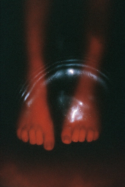 zheani feet 5