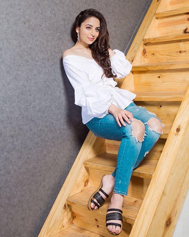 zoya afroz feet 1