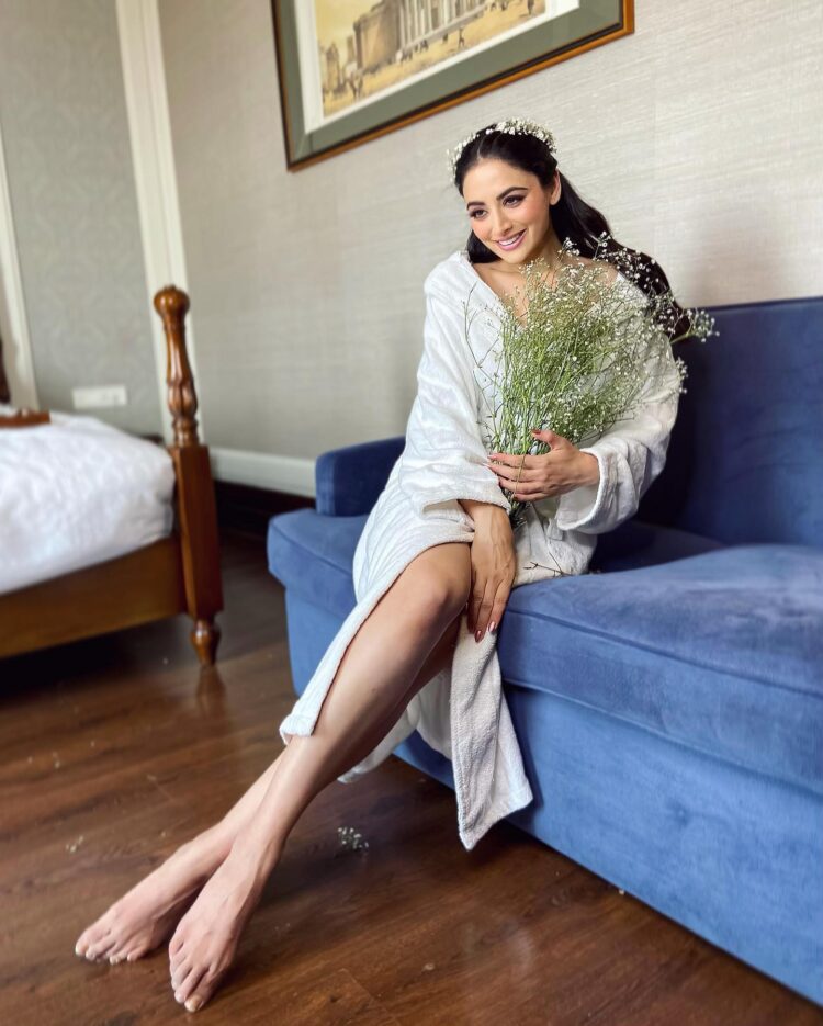 zoya afroz feet